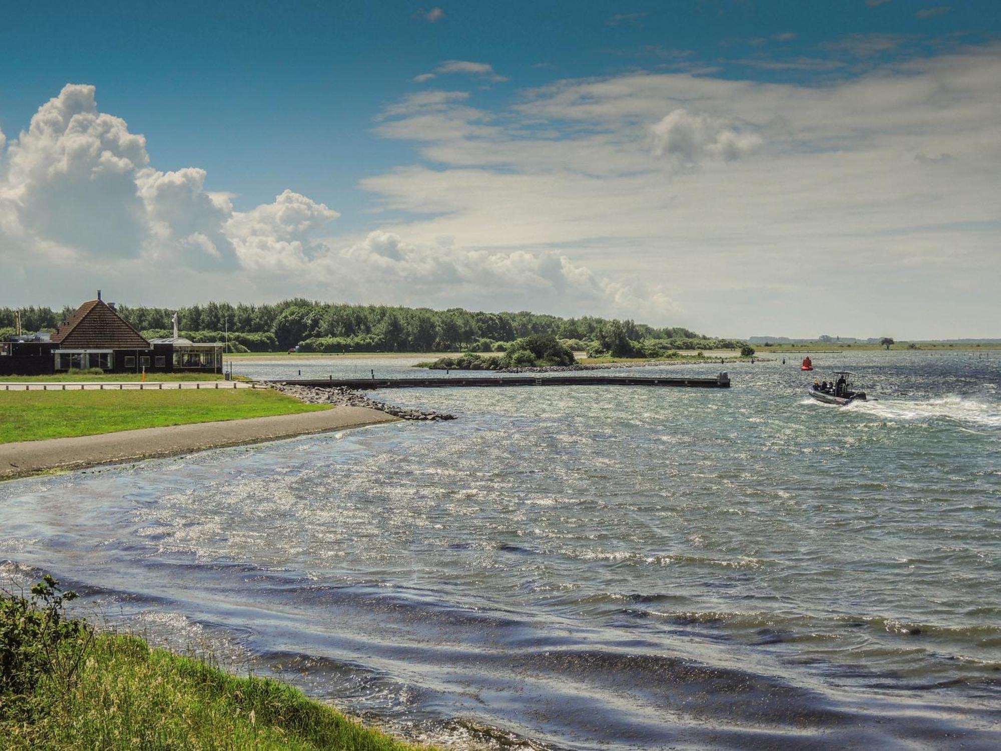 Ruime Vrijstaande Vakantiewoning Aan Veerse Meer, 6 Persoons Wolphaartsdijk ภายนอก รูปภาพ